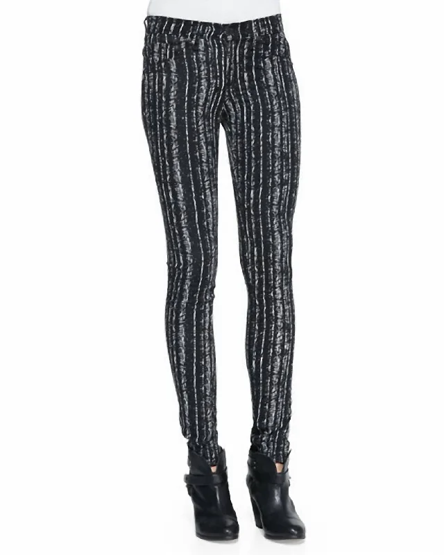 Women Barcode Printed Mid Rise Skinny Jeans Leggings In Black/white