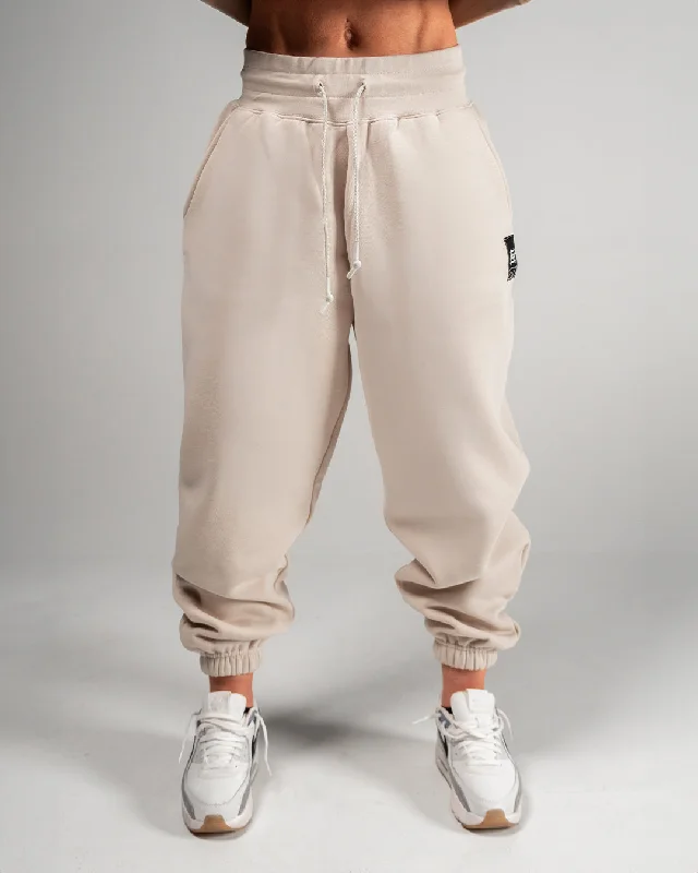 WOMENS OVERSIZED SWEATPANTS - TAN